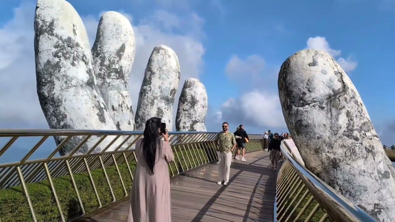 24 Hours in Ba Na Hills. Da Nang, Vietnam 