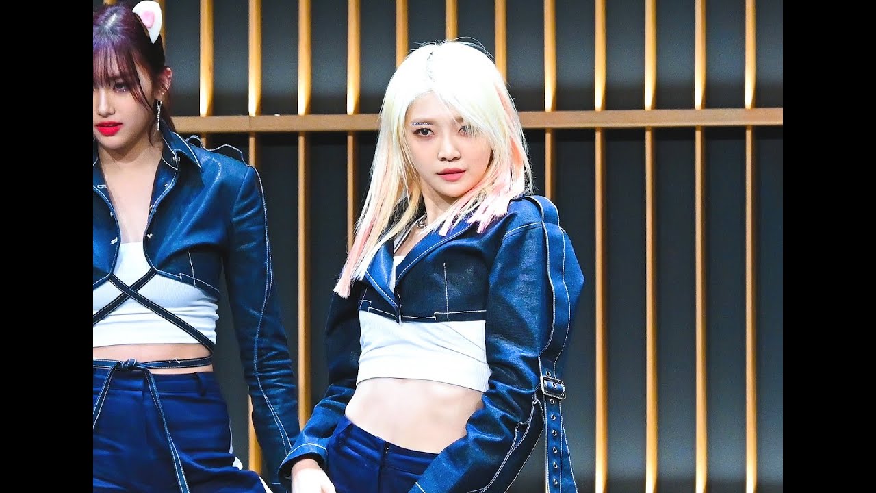 210605 에버글로우 (EVERGLOW) 온다 (ONDA) - FIRST - 신촌 제이드홀 팬사인회 [직캠 / FANCAM