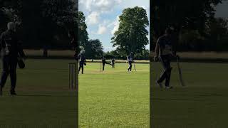 Topn Moni Das Bowled