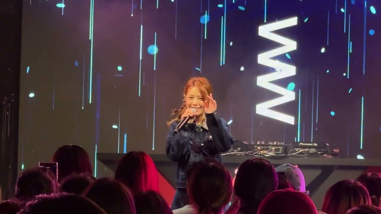 「我知道你也不是那麼快樂」 語噥百威商演完整版