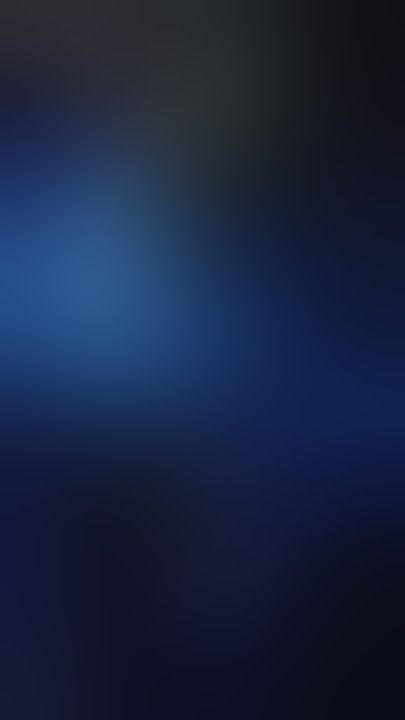 couple kissing at the club