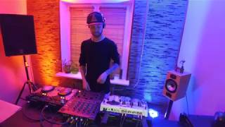 DJ Room ZP . Aleksandr Monets . Обучение диджеингу в Запорожье . Школа диджеев . Курсы DJ DJ Room ZP . Aleksandr Monets . Обучение диджеингу в Запорожье . Школа диджеев . Курсы DJ