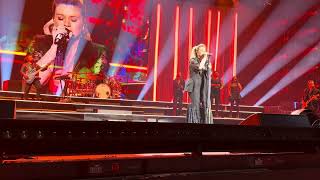 Don’t Waste Your Time Kelly Clarkson Las Vegas 8.11.2023 (from the pit)