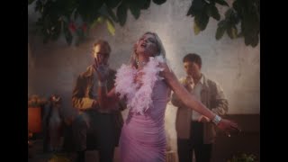 Dame Dearest - Seducing my life away - Official Musicvideo