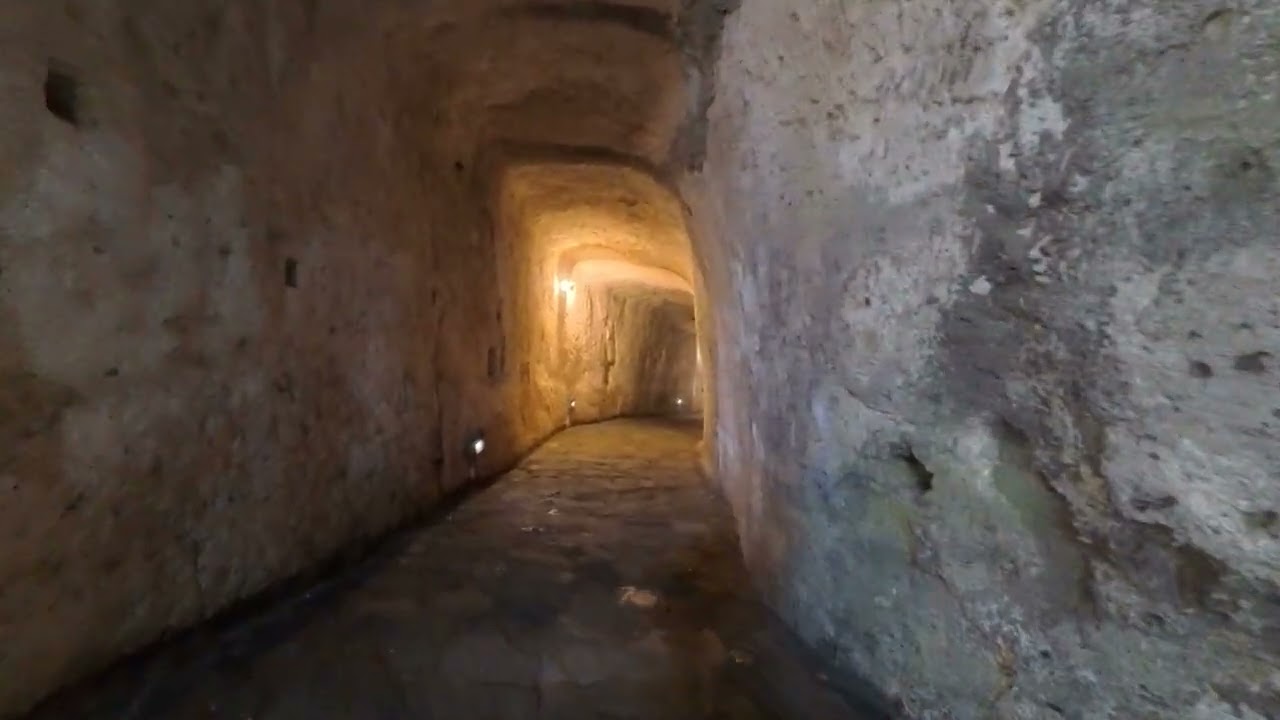 Walk to Spiaggia La Marinella beach