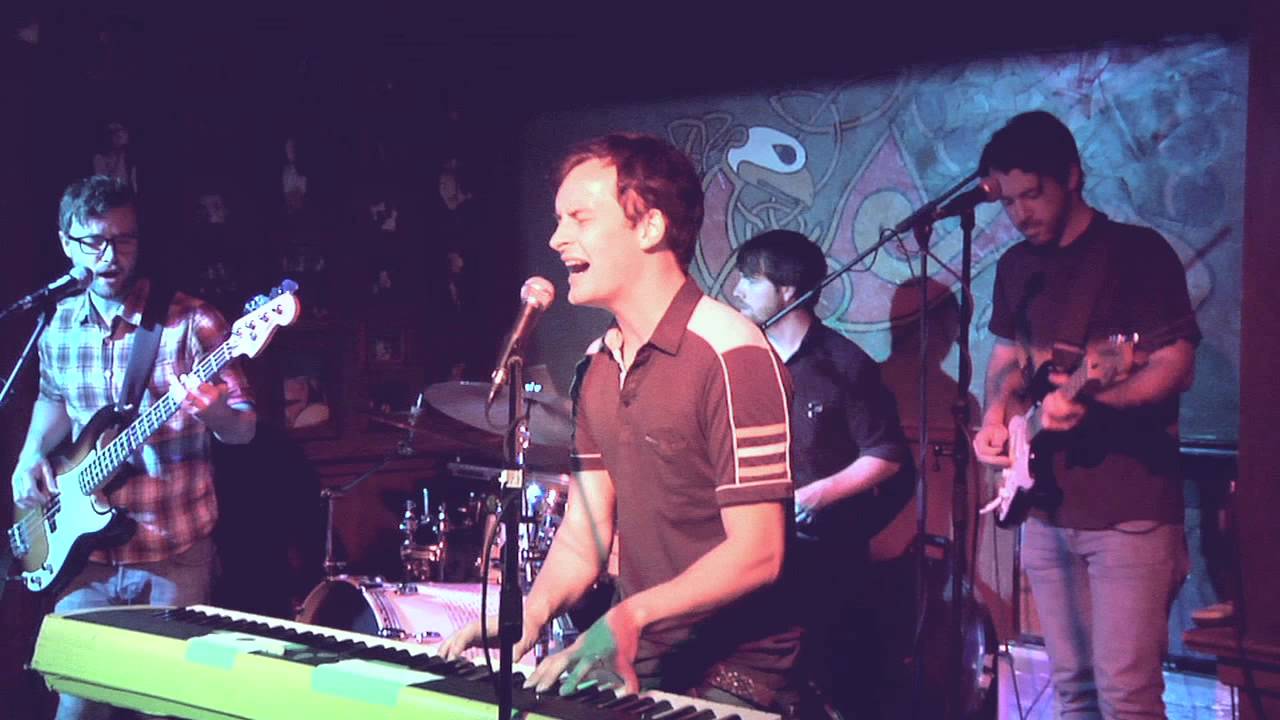 Paper Lions Live At Paddy's - "Trouble"