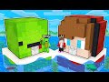 Mikey vs JJ Security Water House Battle in Minecraft! (Maizen)