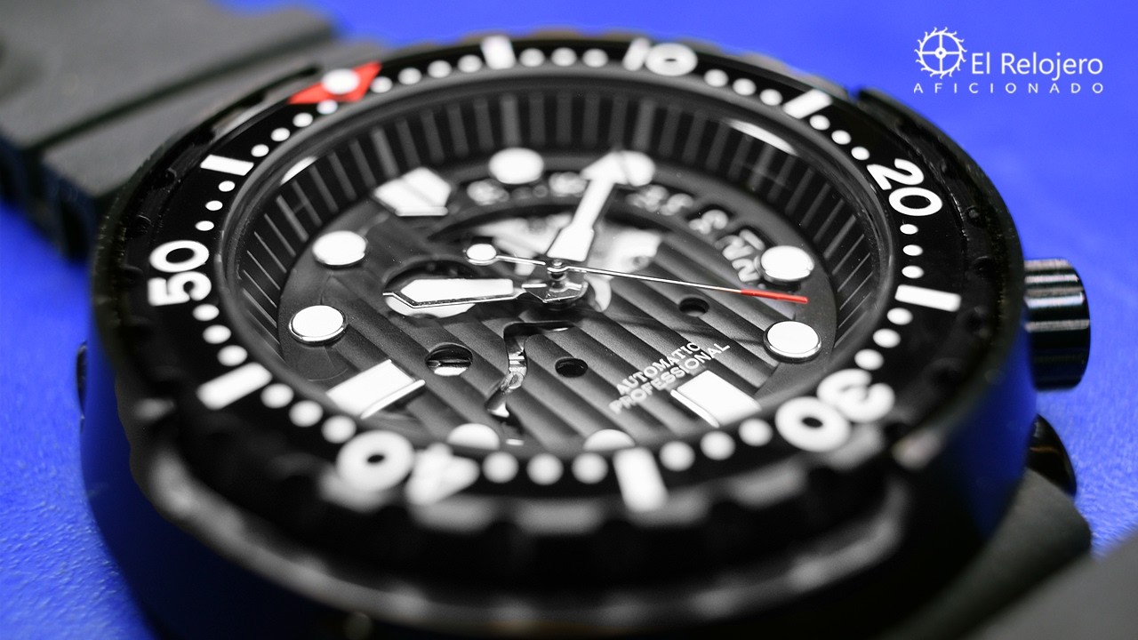 Ensamblar tu reloj personalizado es sencillo