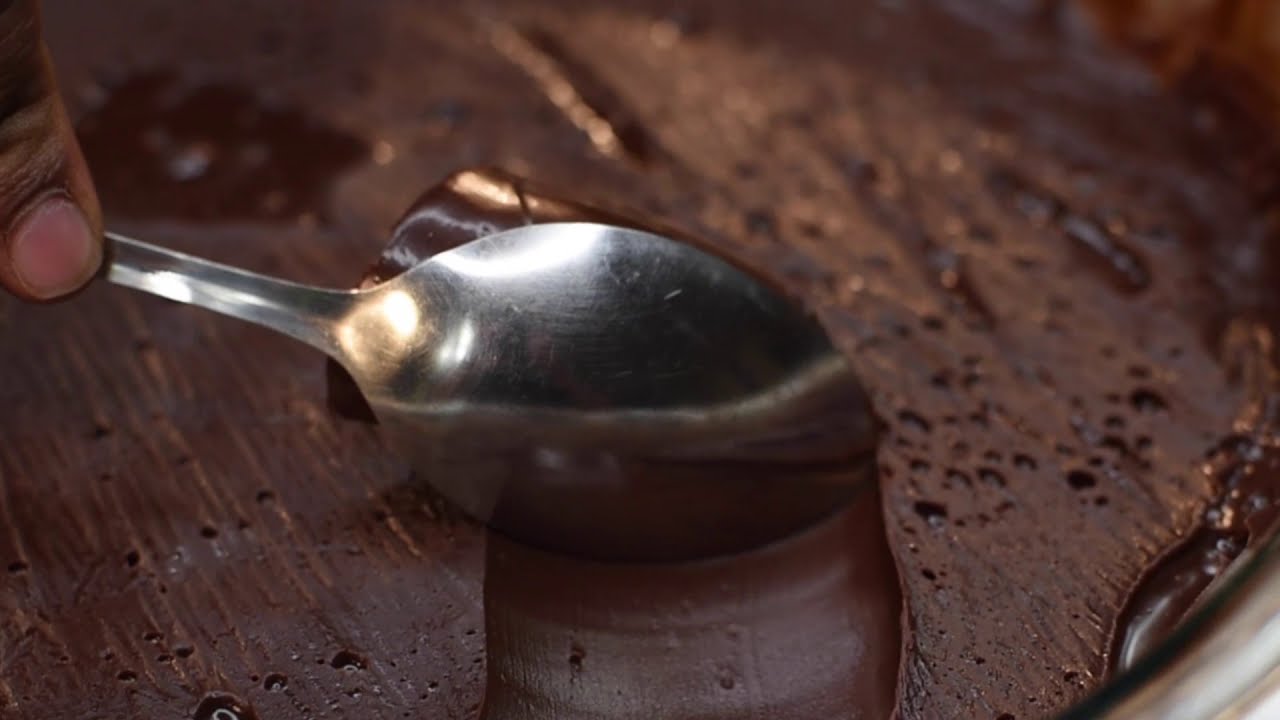 A quick Quenelle Of Chocolate Ganache YouTube