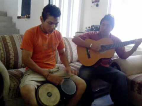 En esta Inmensidad Alejandro Filio guitarra & Bongos