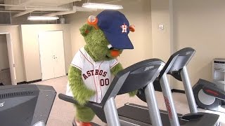 Astros' Orbit tests out new fitness center at Minute Maid