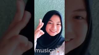 Musically Nadzwaaf