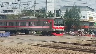 通勤線 JR 205-86+88 カンプン バンダン/アンケ行き
