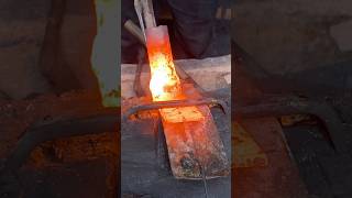 Proses meluruskan besi ⚔️⚒️ #work #woodworking #viral #blacksmith #welding #fyp