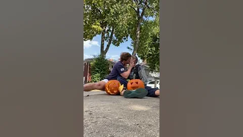 I tried to kiss my best friend challenge 😘 #shorts