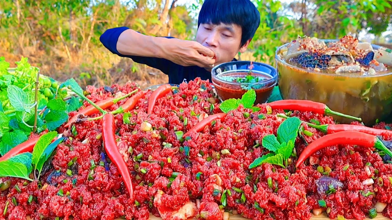 ลาบเนื้อวัวแกล้มลูกโดดพริกผักสดแซ่บคักขนาดครับพี่น้อง ASMR MUKBANG EATING SHOW#โก้อีสานพาแดก 