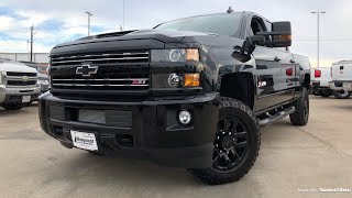 2018 Chevrolet Silverado 2500HD Z71 (Midnight Edition)  Review