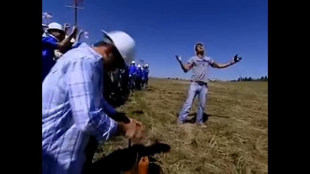 Origin of the explosion sound