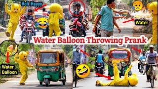 Water Balloon Throwing Prank Bura Na Maano Holi Hain Holi Special Video India Kolkata