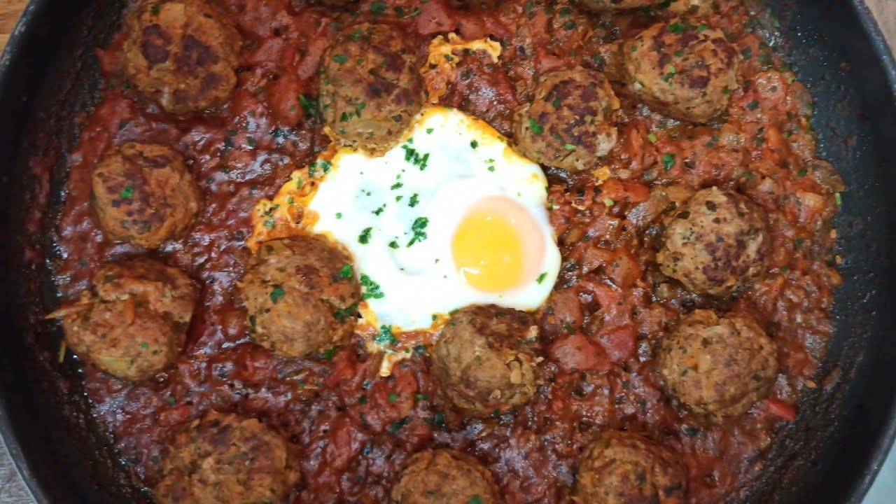 Albóndigas al estilo marroquí // طاجين الكفتة لذيذة