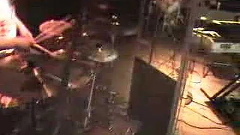 clinton reese playing drums to mary mary