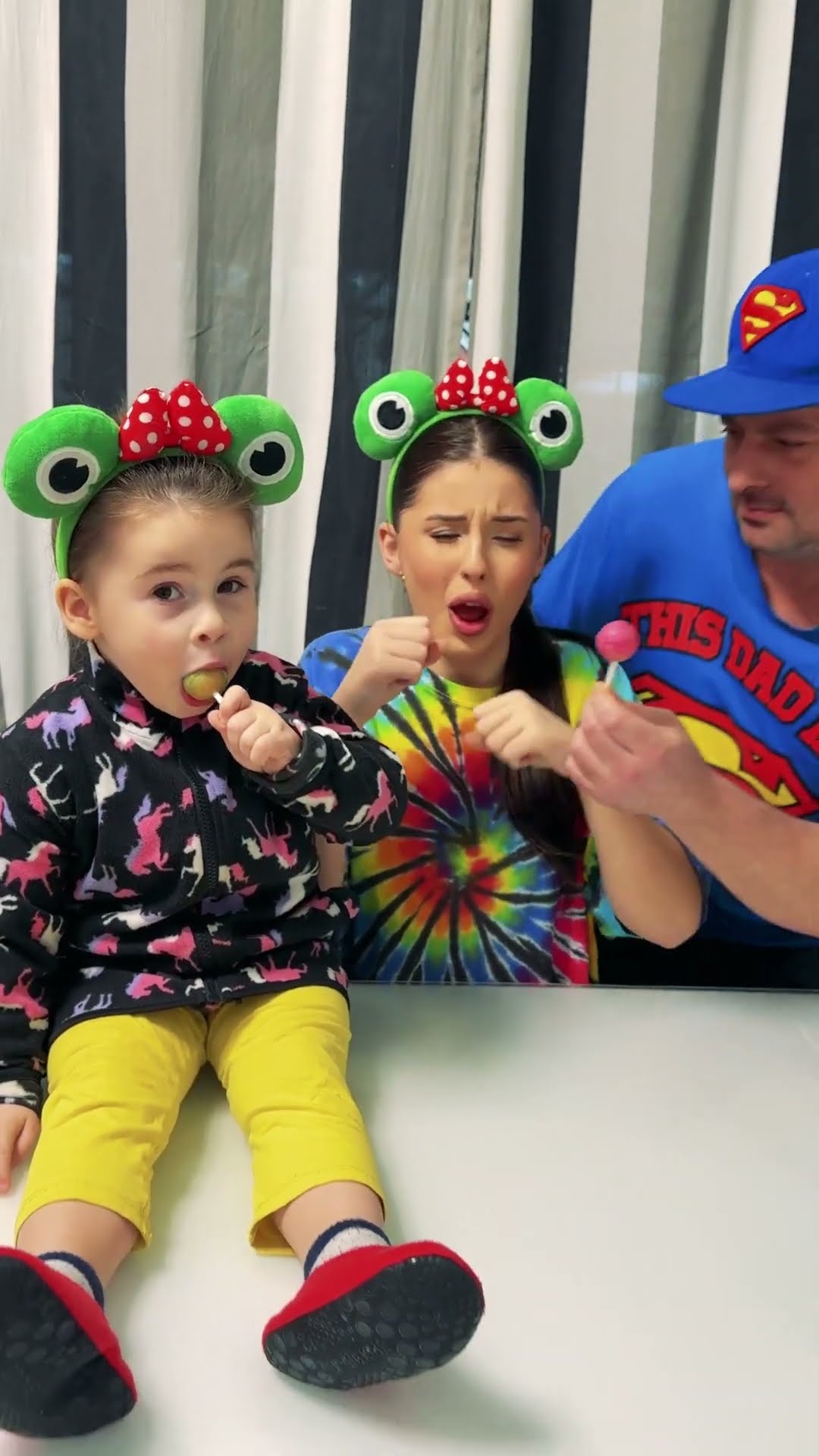 comedy: ?cute baby eating lollipop??❤️?