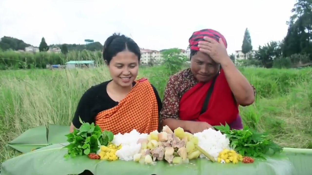 Pork Mukbang with Mom🥰 Farmer's lifestyle