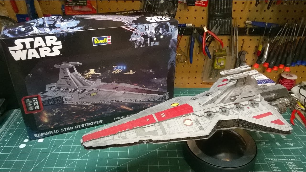 Revell Republic Star Destroyer Model Kit Build 85-6458 Star Wars Rogue One  - YouTube