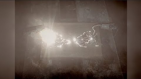 Lichtenberg fractal machine!