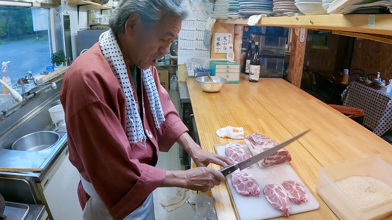 【料理人歴50年】板さんがブツブツ文句言いながら作るかつ丼