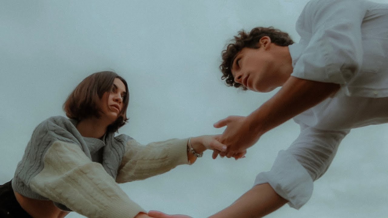 i tuoi capelli neri dentro il cielo Alisel, Void Amber (Video Lyrics) YouTube i tuoi capelli neri dentro il cielo Alisel, Void Amber (Video Lyrics) YouTube