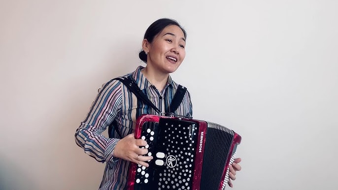 Хардкор ебля компиляциясы үлкен әтештер Бля түкті аяқтар