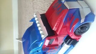 Optimus Prime Tlk Stop Motion Transformation 720P