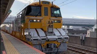 JR武蔵野線西浦和駅の電車/貨物列車。