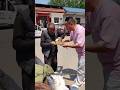 Friends Shared Their Food With a Hungry Old Man – A Beautiful Act of Humanity ❤️