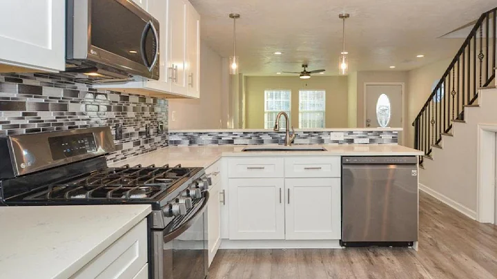 1714 Winter Street, Houston, TX Presented by Verna...