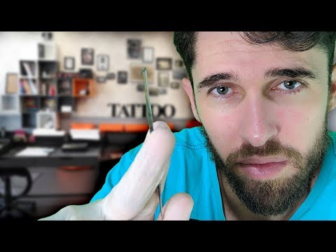 Colocando Piercing na sobrancelha - ASMR Roleplay