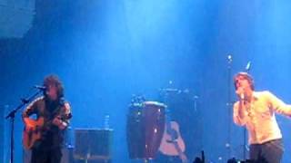 Paolo Nutini &amp; Kyle Falconer (The View) - Covers - Caird Hall, Dundee, 13/10/2009 LIVE