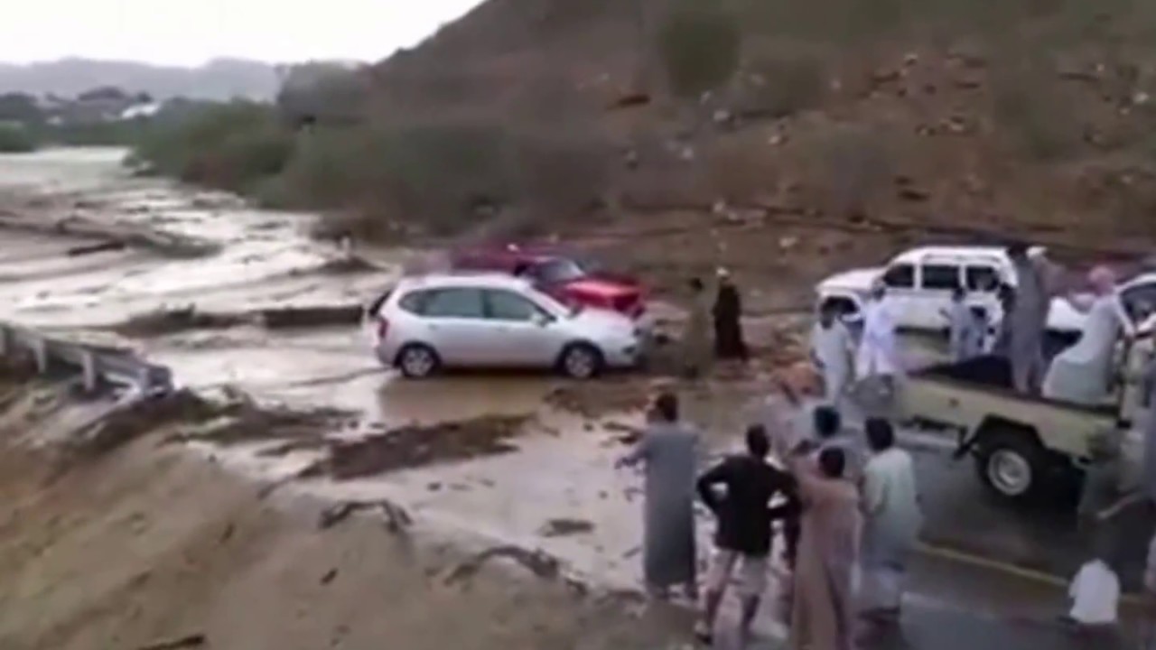 Rain in Oman - YouTube