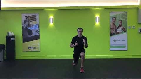 JUMPING LUNGE WITH ROTATION