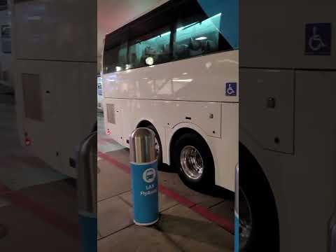 Βίντεο: Πληροφορίες για το λεωφορείο LAX FlyAway για το αεροδρόμιο