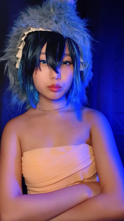 Inosuke flirting with Aoi #demonslayer #inosukecosplay #inosukehashibira #feminosuke #knycosplayer