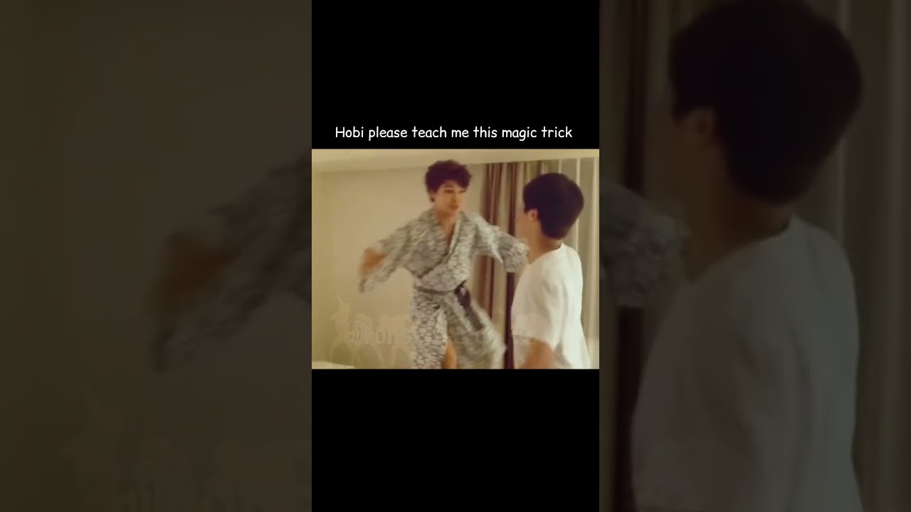 jimin's robe gave up at last 🌚🌝