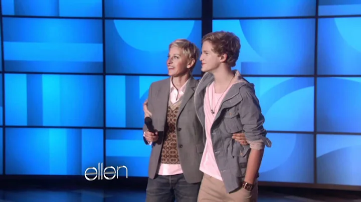 Web Exclusive: Cody Simpson Meets a Few Fans!