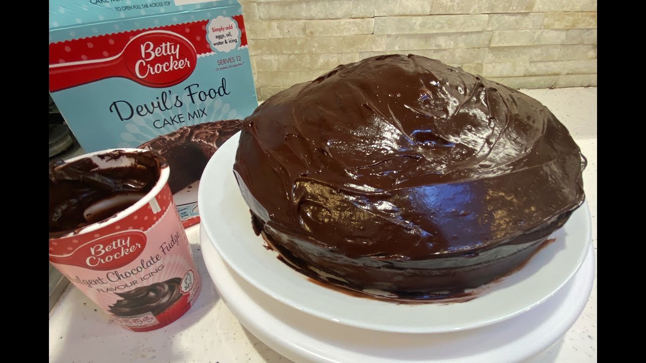 tjenestemænd Arving ven How To Make Betty Crocker Devils Food Cake - YouTube