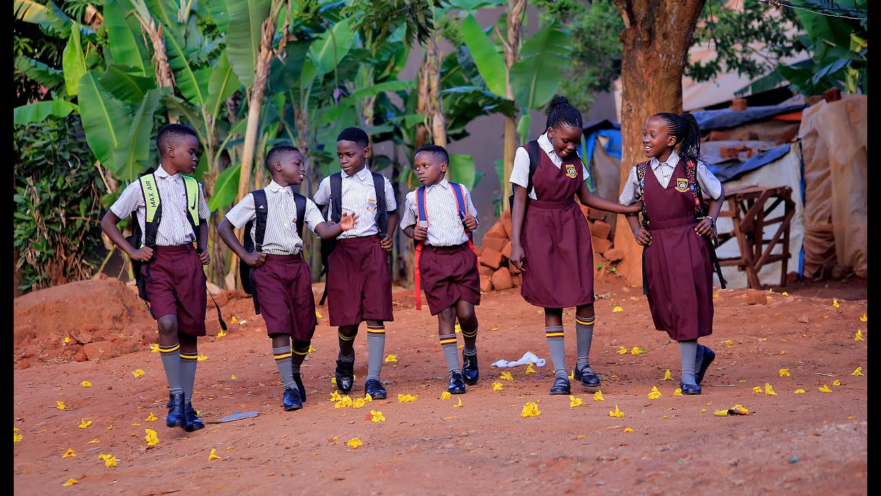 Дети из Гетто с нетерпением ждут возвращения в школу после карантина из-за COVID-19 ||