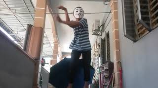 Raver ANONYMOUS
