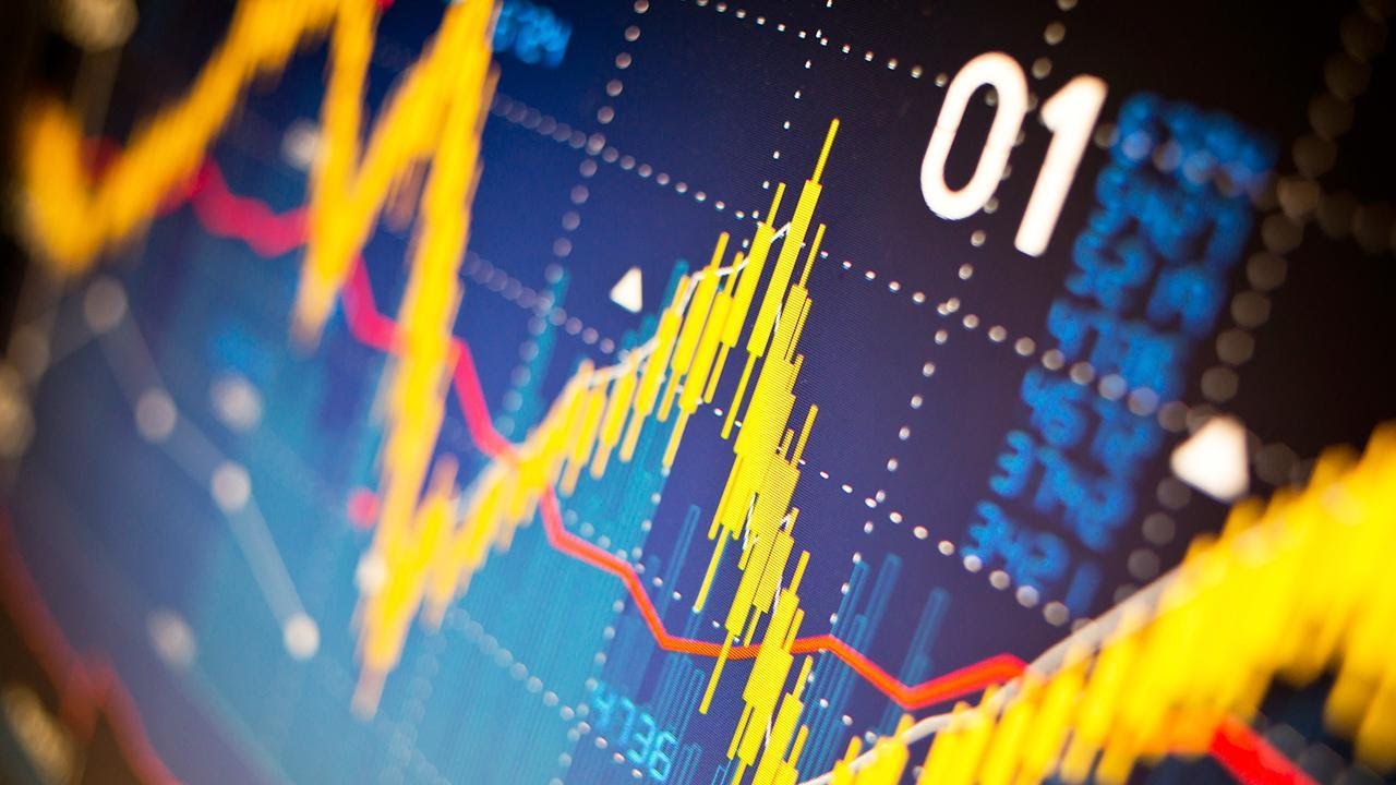 Midday Report: S&P 500, Nasdaq Hit New Intraday Records as Earnings Roll In