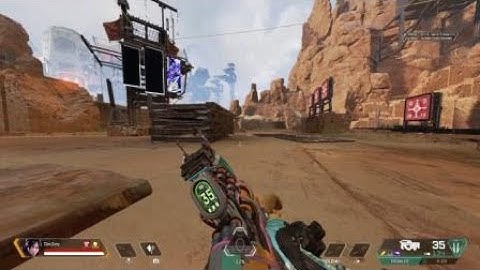 1v1ing my friends who play apex