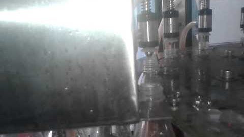 Máy chiết rót nước mắm công ty TÂN TIẾN 0909618949